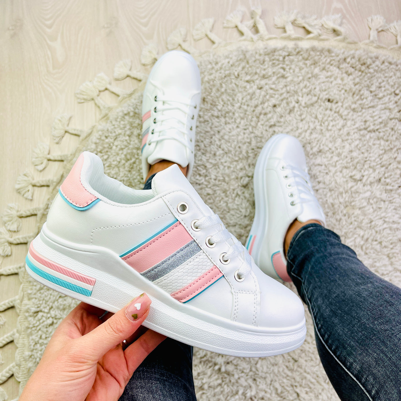 Iris Pink Sneaker