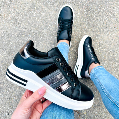 Paris Black Sneaker